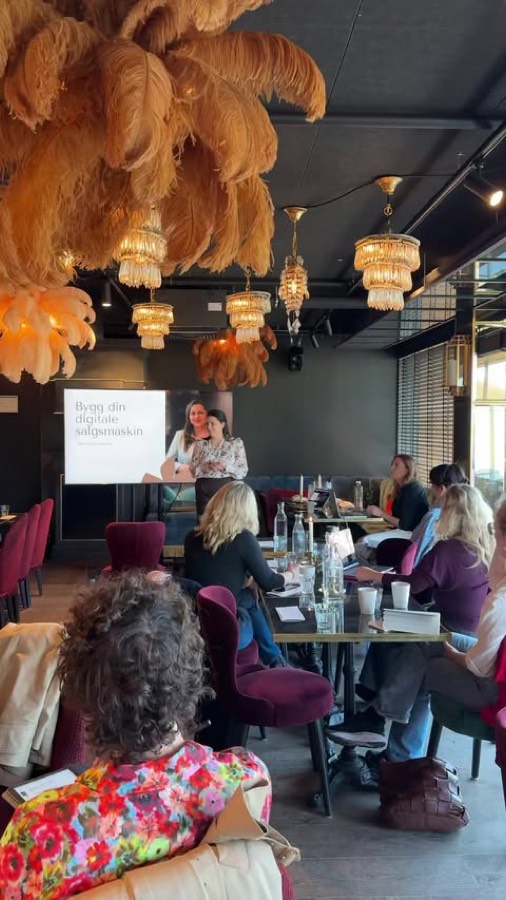 Deltakere på workshop med Ylonka Kaupang
